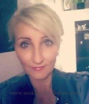 Geile Blondine aus Burgdorf